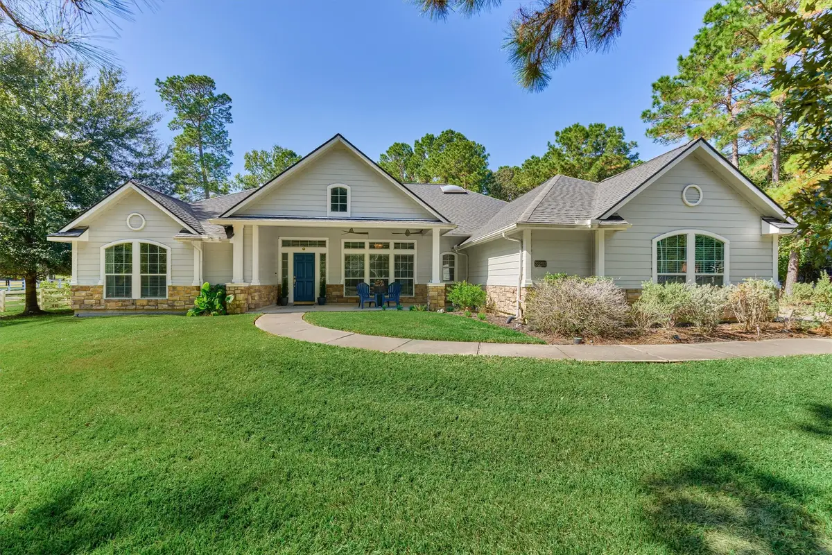 33203 E Border Oak Court, Magnolia, TX 77354 - Image #1