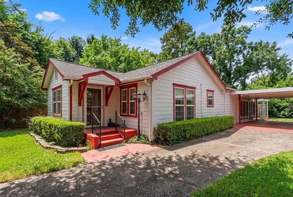 2609 Bevis Street, Houston, TX 77008