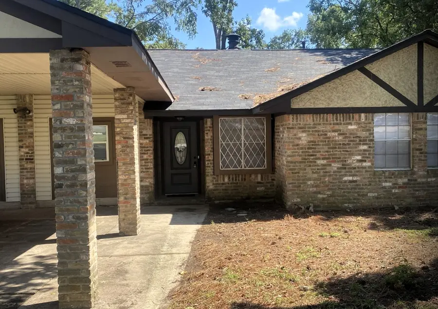 111 Rigby Owen Road, Conroe, TX 77304 - Image #2