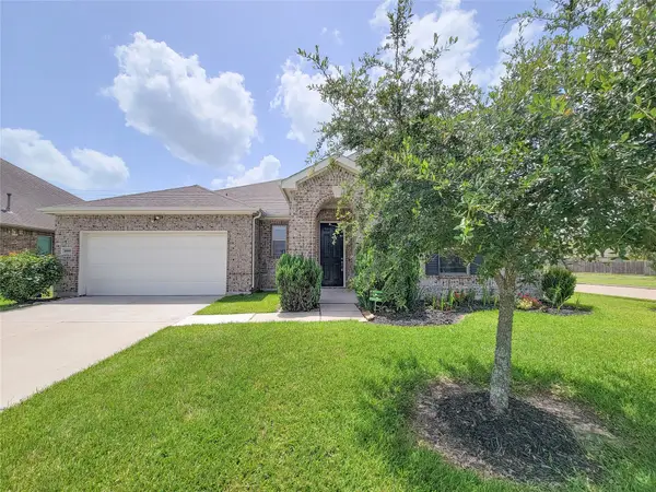 3802 Belmore Lane, Pearland, TX 77584