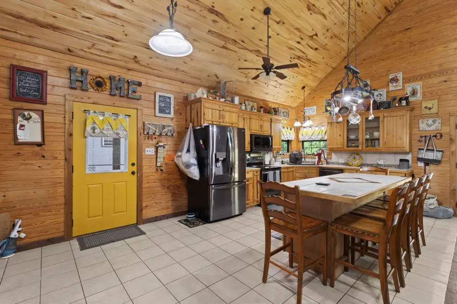 10077 Cravens Camp, Silsbee, TX 77656 - #2