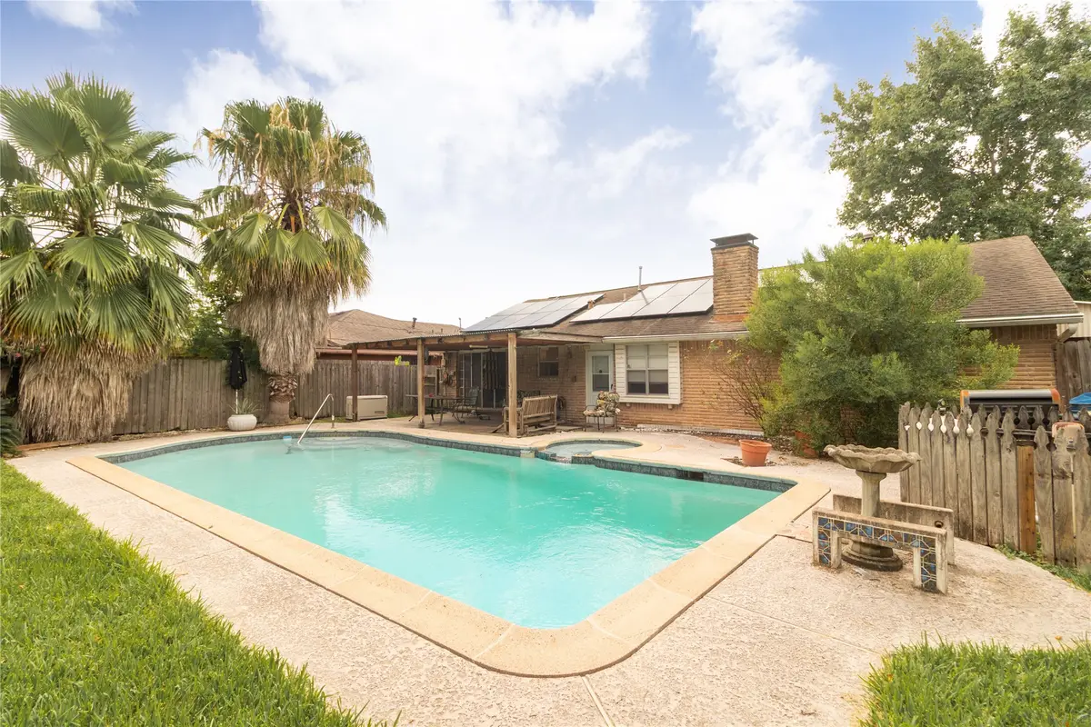827 Onaleigh Drive, Channelview, TX 77530 - #1