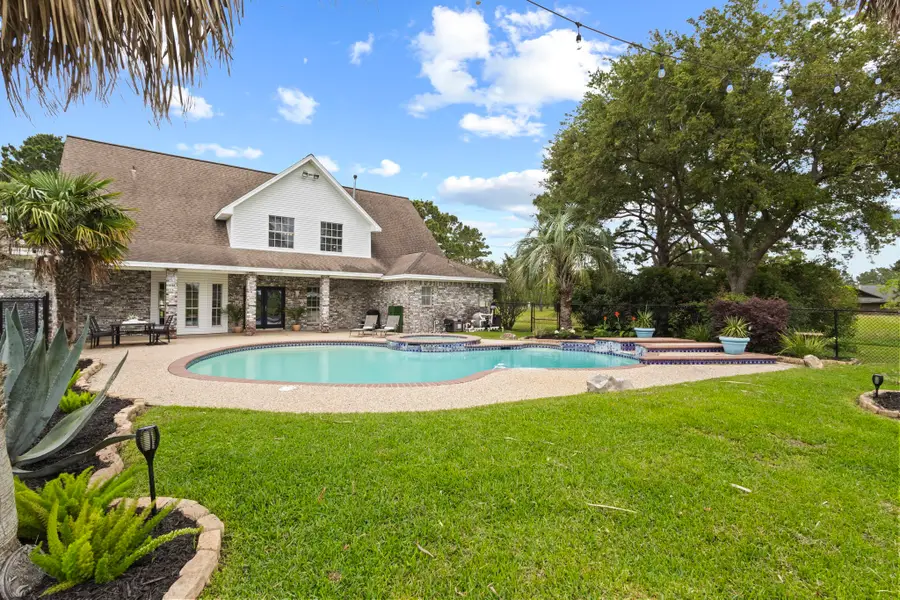 16421 Westbury Road, Beaumont, TX 77713 - #2