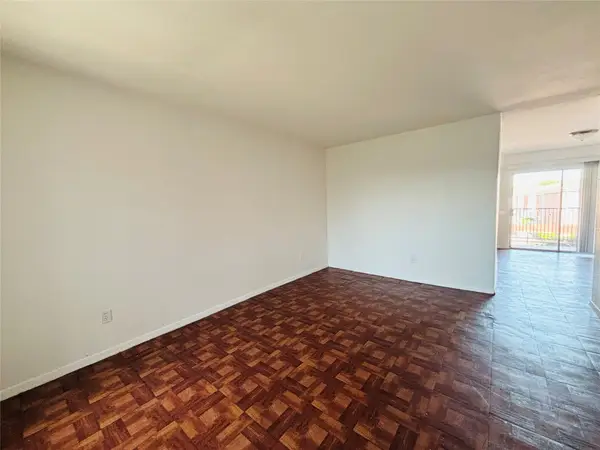 9201 Clarewood Drive #129, Houston, TX 77036
