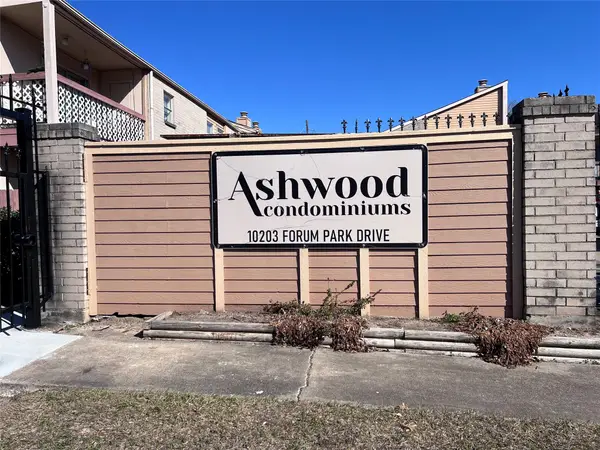 10203 Forum Park Drive #230, Houston, TX 77036