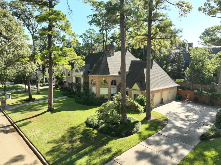 8719 Chelmsford Lane, Spring, TX 77379 - Image #3