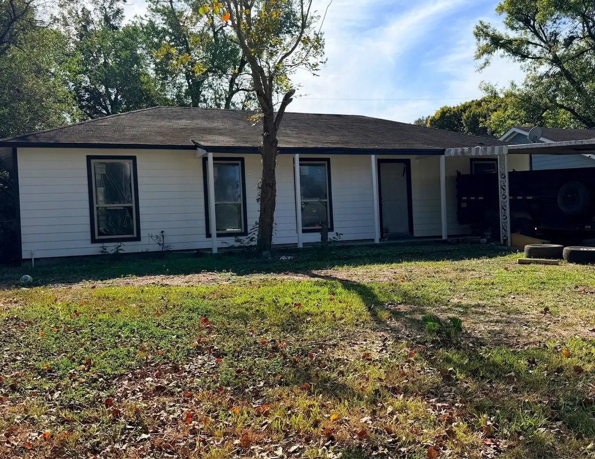 5626 Schevers Street, Houston, TX 77033 - #1
