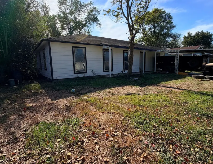 5626 Schevers Street, Houston, TX 77033 - #3
