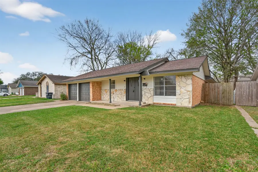 9931 Old Orchard Road, La Porte, TX 77571 - #2