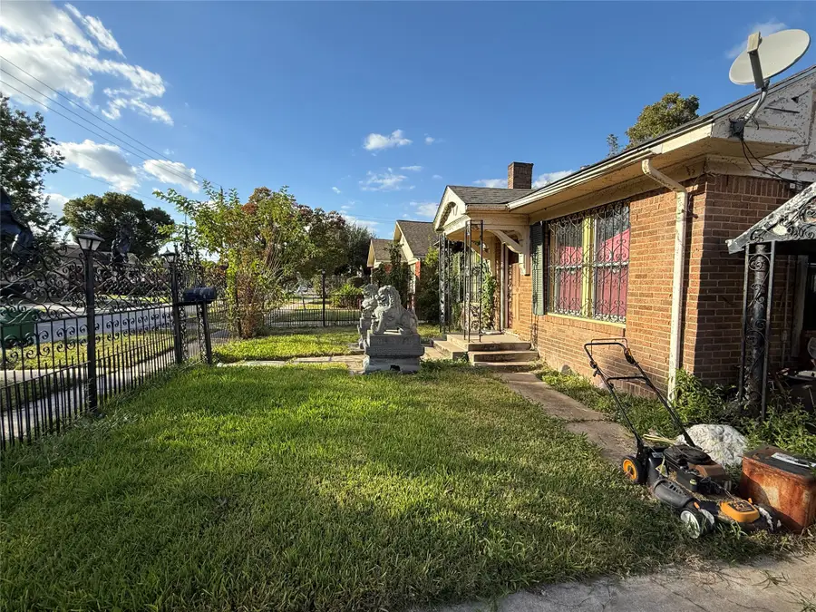 3015 Wentworth Street, Houston, TX 77004 - #3