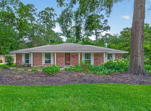 247 Castlewood Drive, Spring, TX 77386