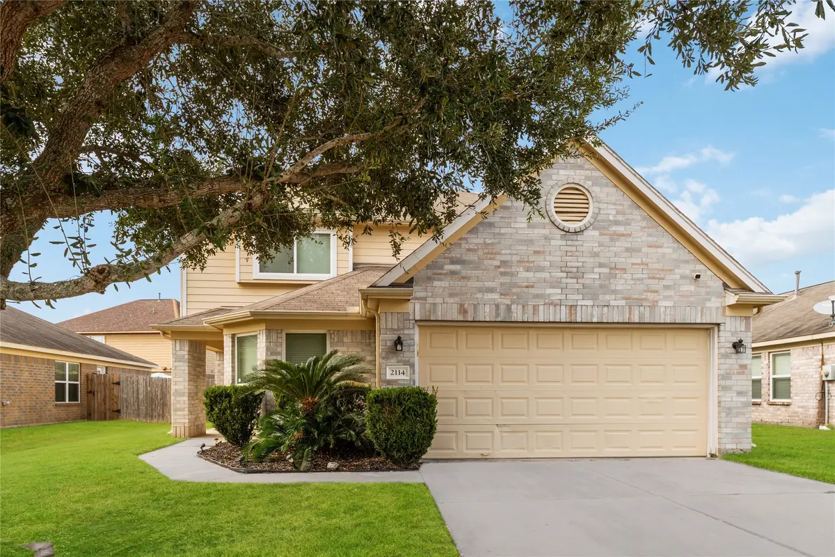 2114 Bishop Hollow Lane, Rosenberg, TX 77471 - Image #1