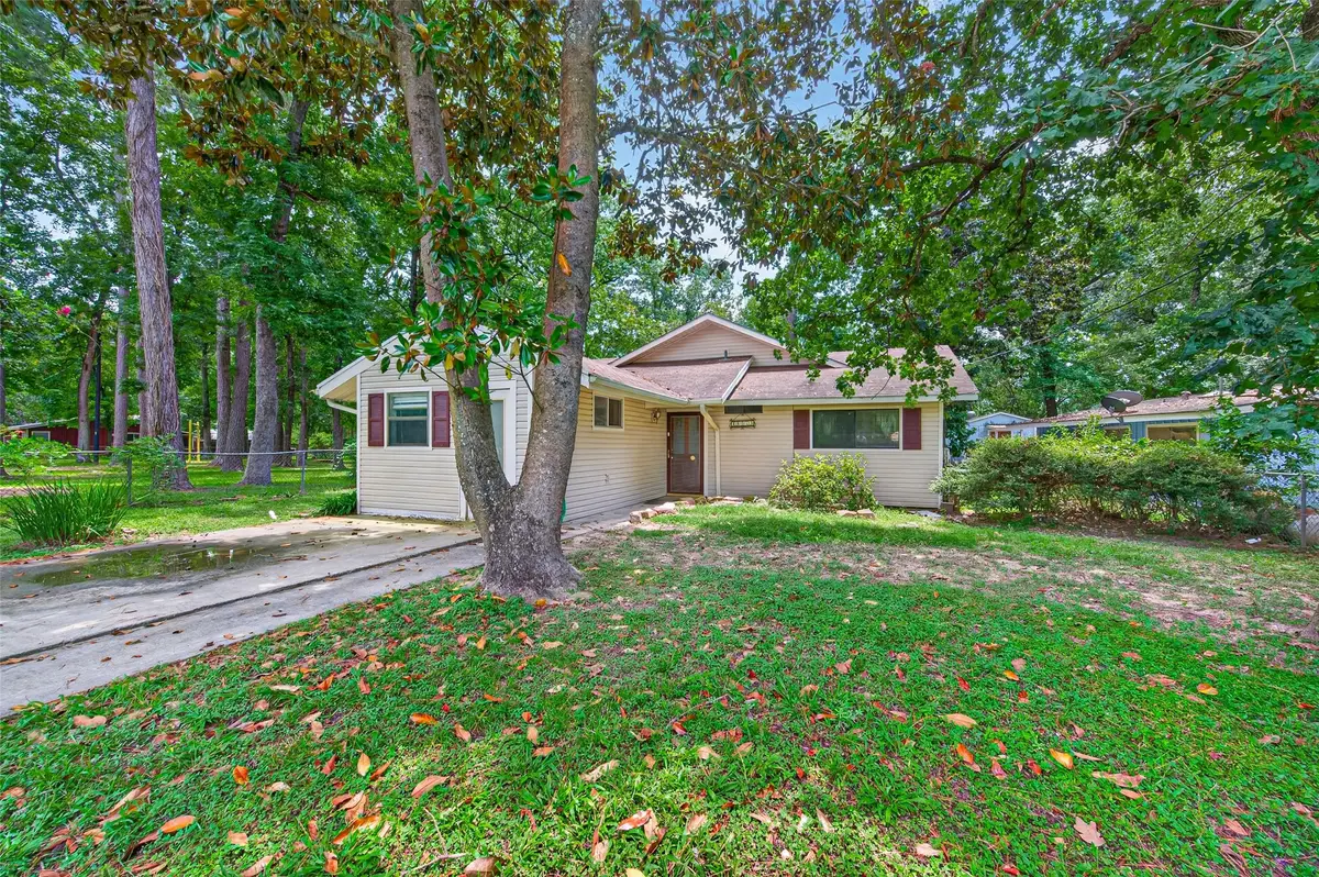 10063 Lake Shore Drive, Montgomery, TX 77316 - #1