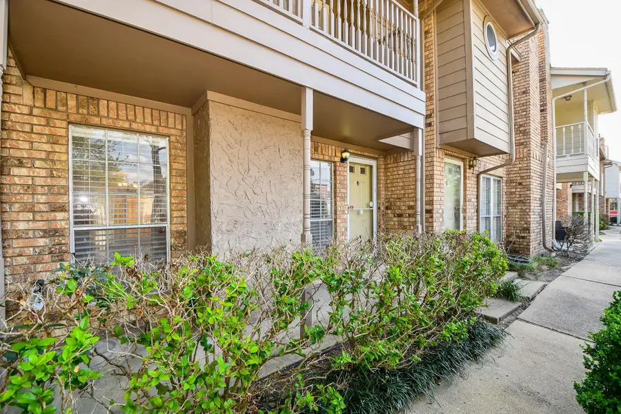 10615 Briar Forest Drive #902, Houston, TX 77042 - #2