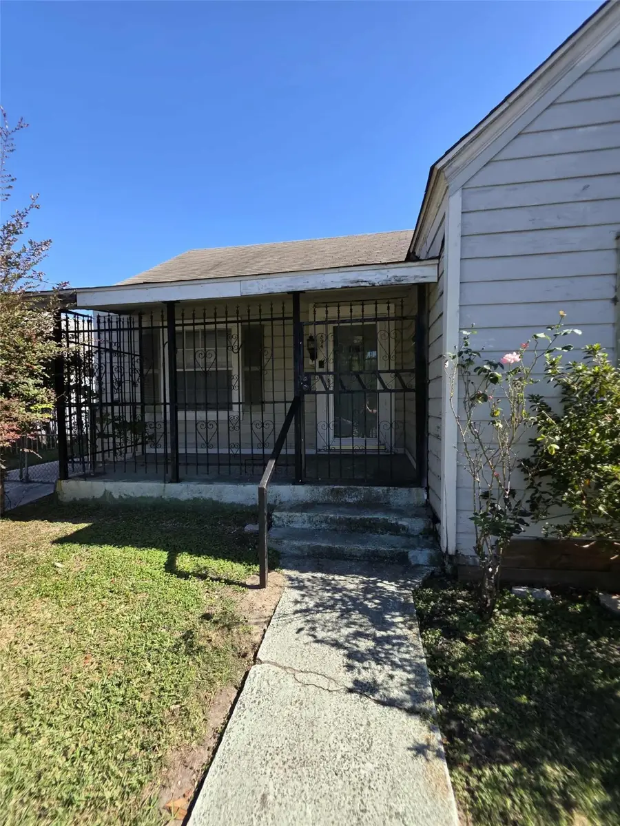 524 N Super Street, Houston, TX 77011 - Image #2