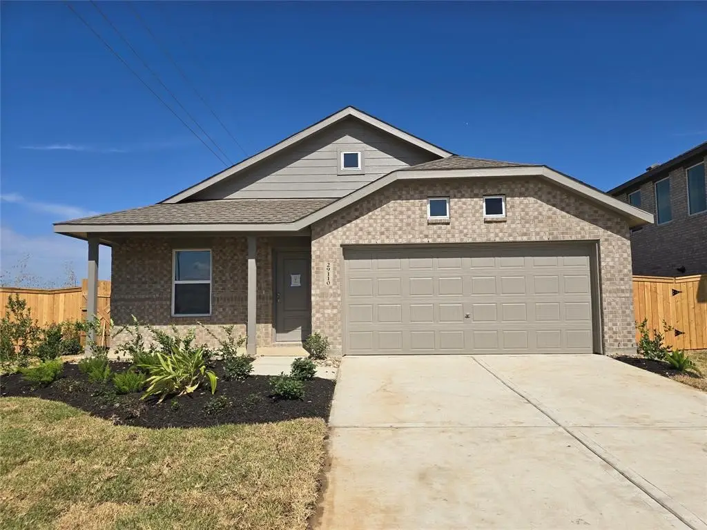 306 Bandit Cove Court, Magnolia, TX 77354 - Image #1