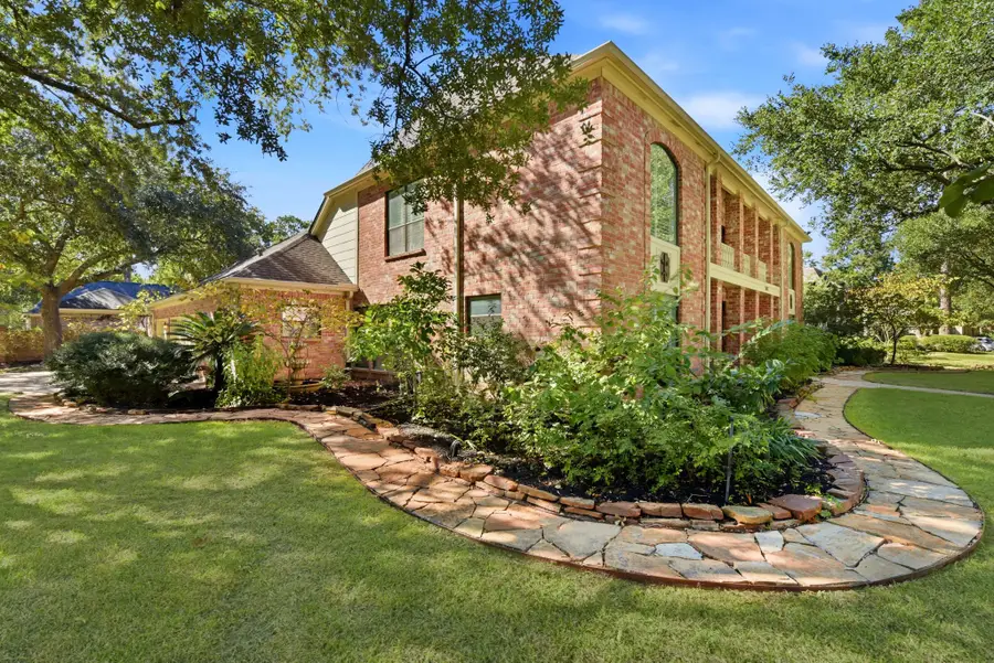 16003 Kempton Park Drive, Spring, TX 77379 - Image #2