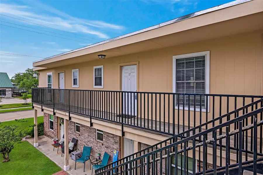 107 E Willowick Avenue #17, Friendswood, TX 77546 - #2
