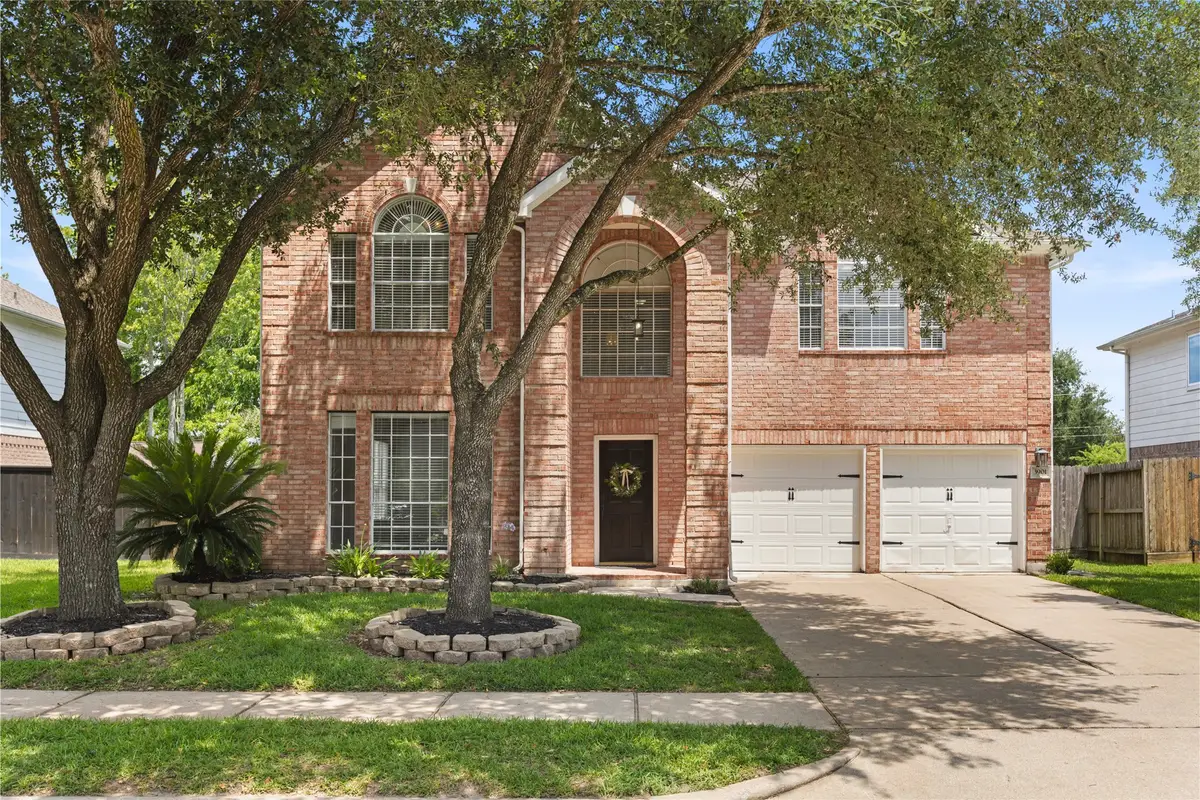 3901 Kimberly Drive, Pearland, TX 77581 - Image #1