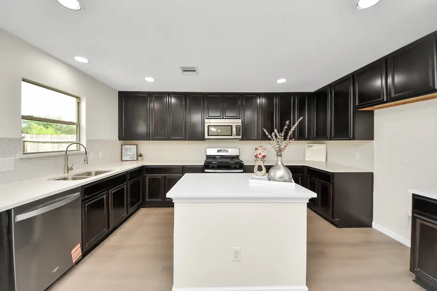 21318 Pine Monte Ridge Lane, Katy, TX 77449 - Image #2