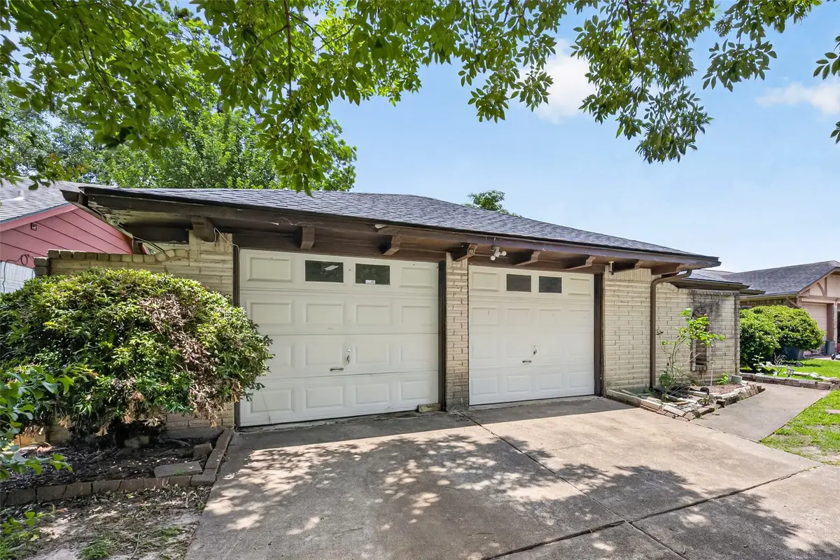 9222 Vanwood Street, Houston, TX 77040 - #1