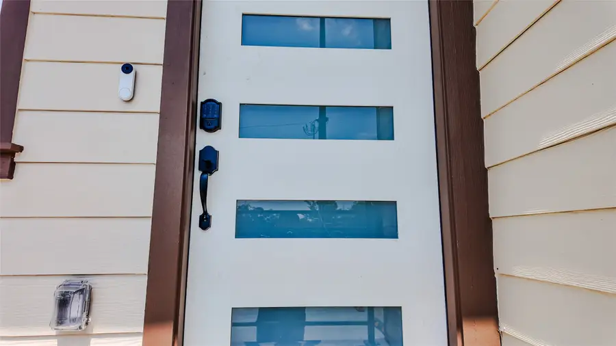 823 North Loop S, Houston, TX 77022 - #3