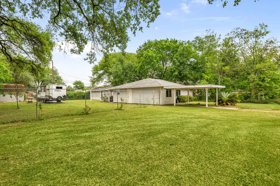 2312 6th Avenue N, Texas City, TX 77590 - #3
