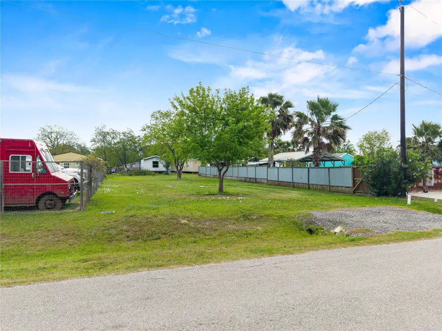 309 5th Street, San Leon, TX 77539 - #2