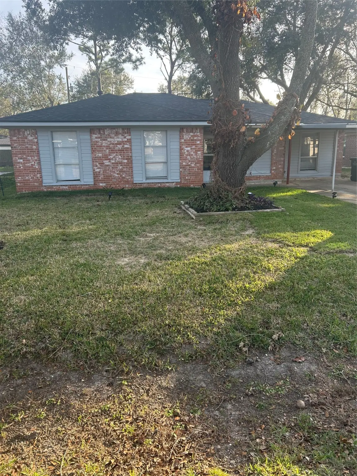 304 E Dumble Street, Alvin, TX 77511 - Image #1