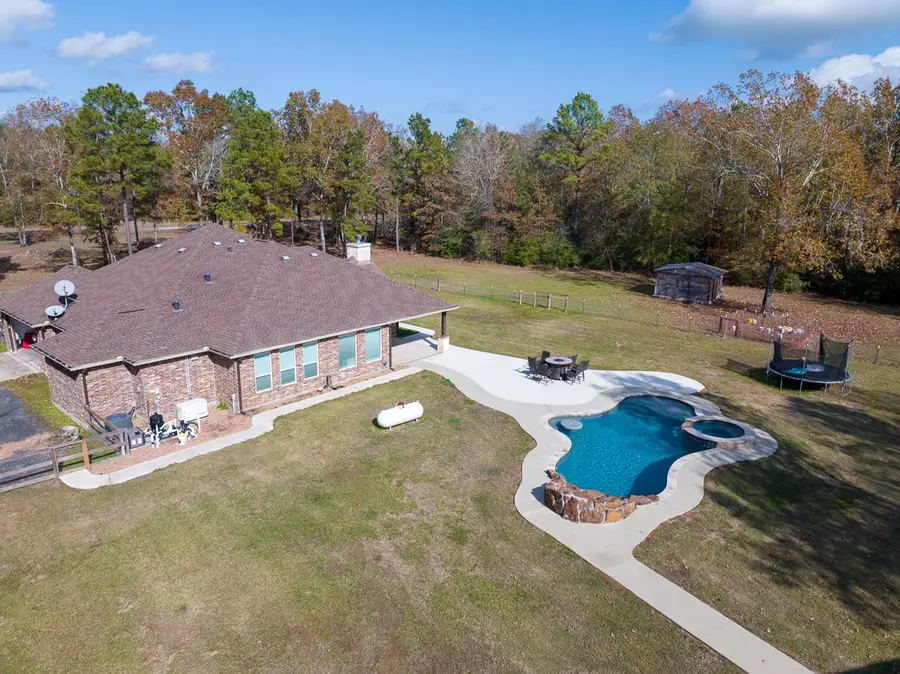 675 Somerset Trail, Point Blank, TX 77364 - Image #2