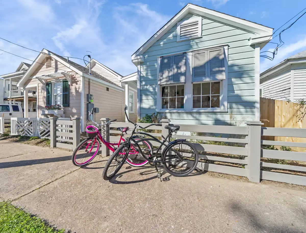 2520 Avenue M, Galveston, TX 77550 - Image #1