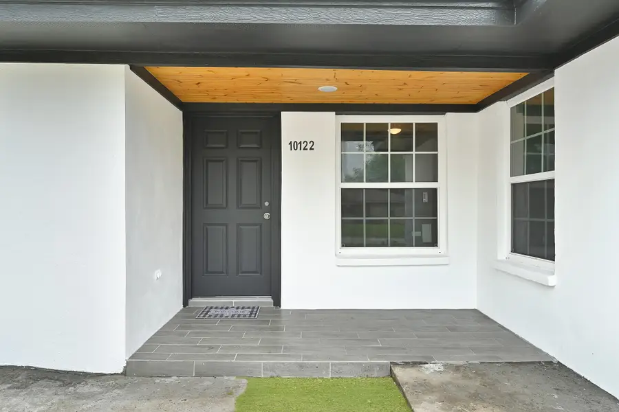 10122 Rockaway Drive, Houston, TX 77016 - Image #3