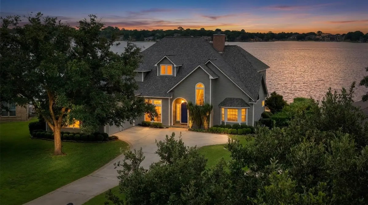 12130 Sagittarius Drive E, Willis, TX 77318 - #1