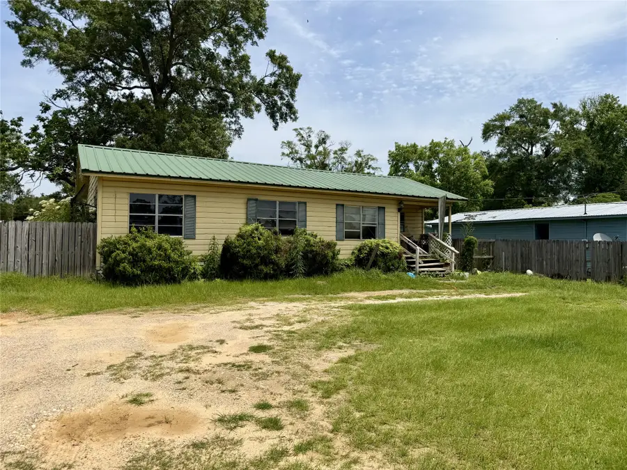 516 W Martin Luther King Street, Kirbyville, TX 75956 - #2