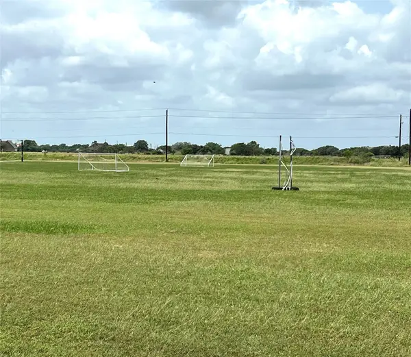 00 West Loop, El Campo, TX 77437