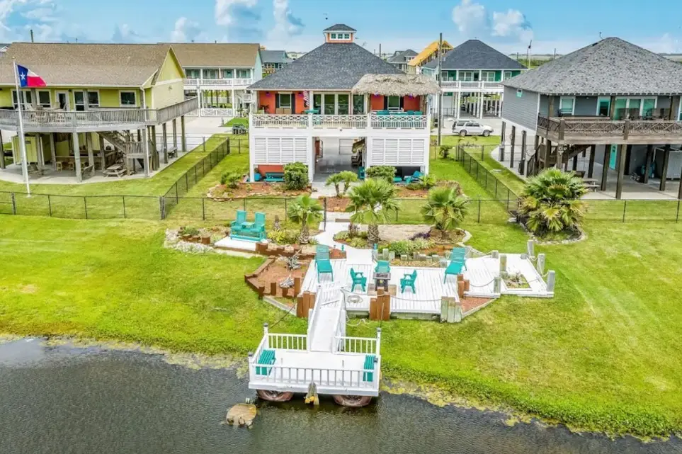 2296 E Crab Street, Crystal Beach, TX 77650 - Image #1