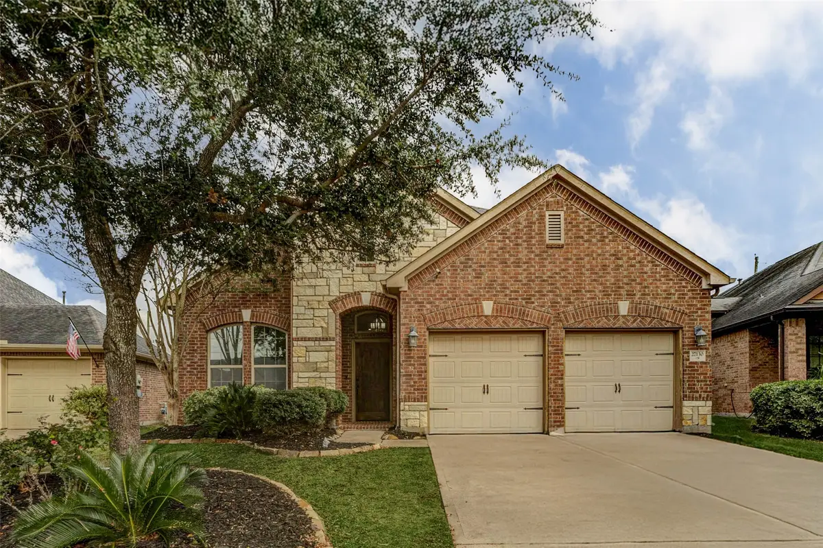 27130 Cottage Stream Lane, Fulshear, TX 77441 - Image #1