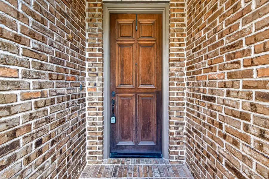 38 S Almondell Way, The Woodlands, TX 77354 - #3
