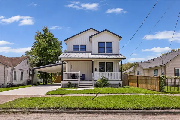 802 Thomas Avenue, Pasadena, TX 77506