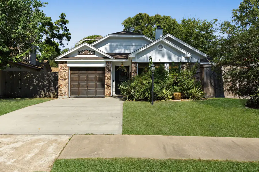 5006 Deer Point Drive, Spring, TX 77389 - #2