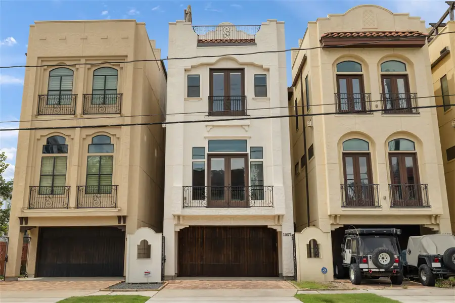 1057 W 24th Street, Houston, TX 77008 - #2