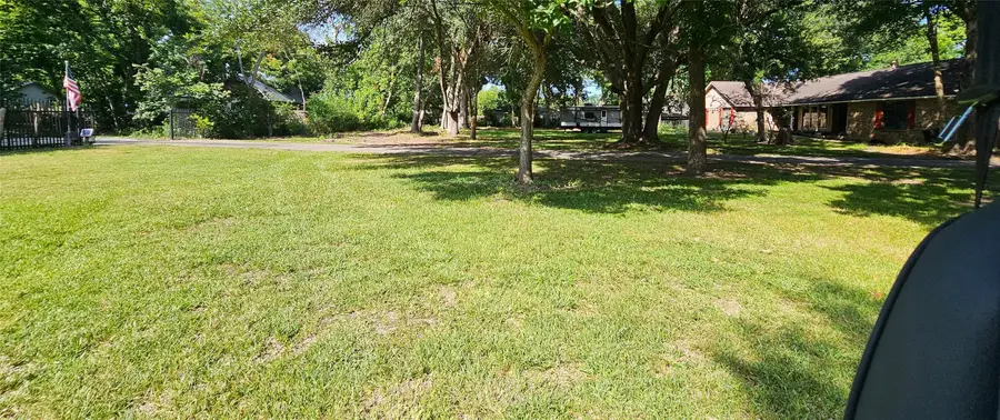 900 Bauer Avenue, League City, TX 77573 - #2