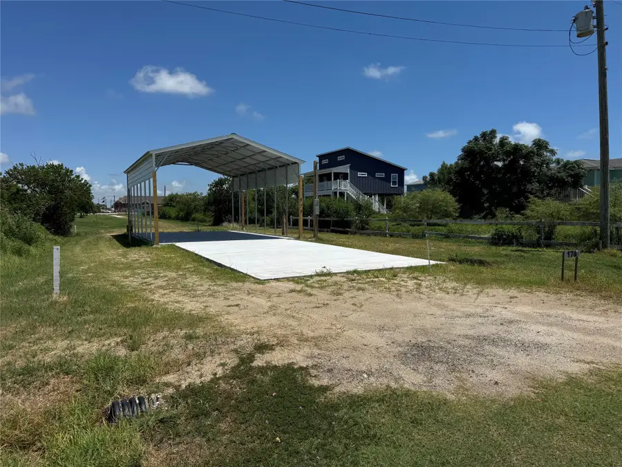 976 E Verdie Drive, Crystal Beach, TX 77650 - #3