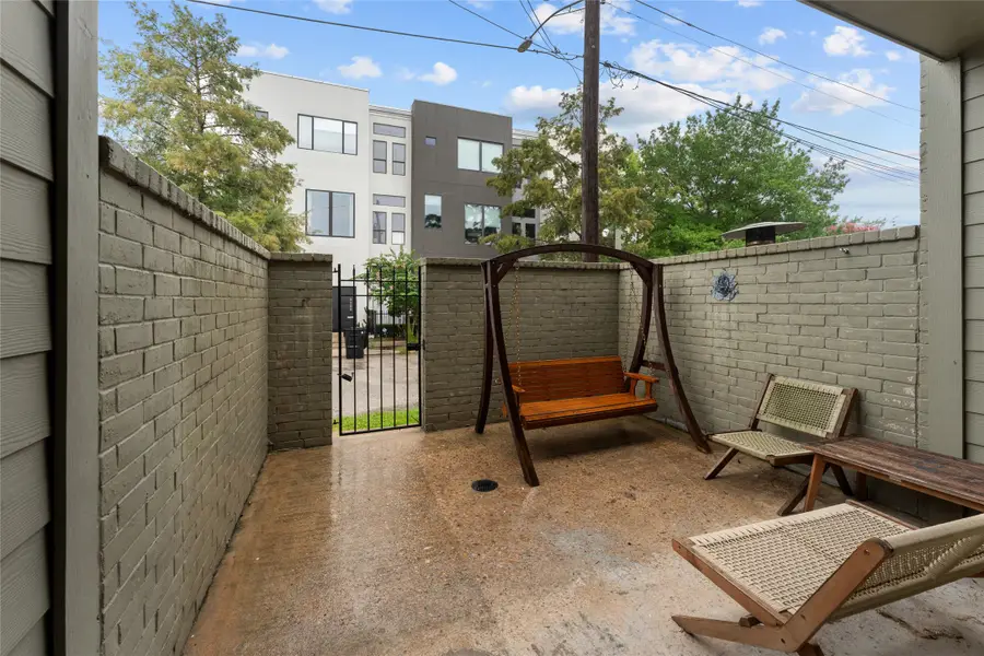 2218 Hopkins Street #2218, Houston, TX 77006 - #3