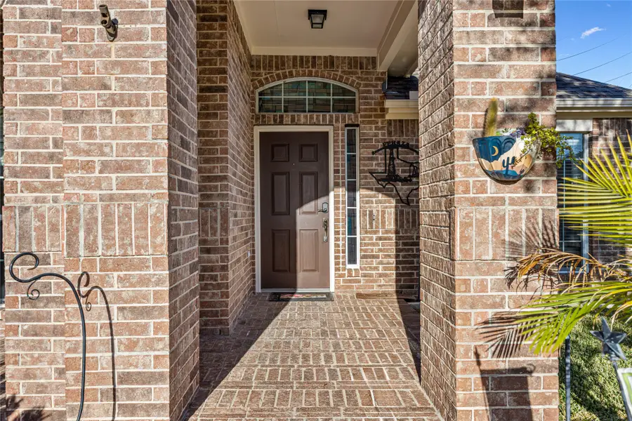 18235 Memorial Spring Court, Tomball, TX 77375 - Image #3