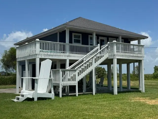 3409 Beachcomber, Crystal Beach, TX 77650 - #1