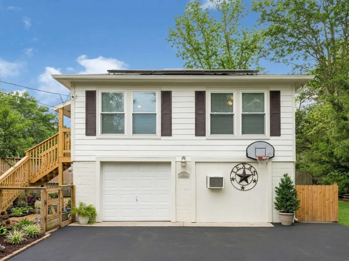 1008 E Houston Street, Highlands, TX 77562 - #1