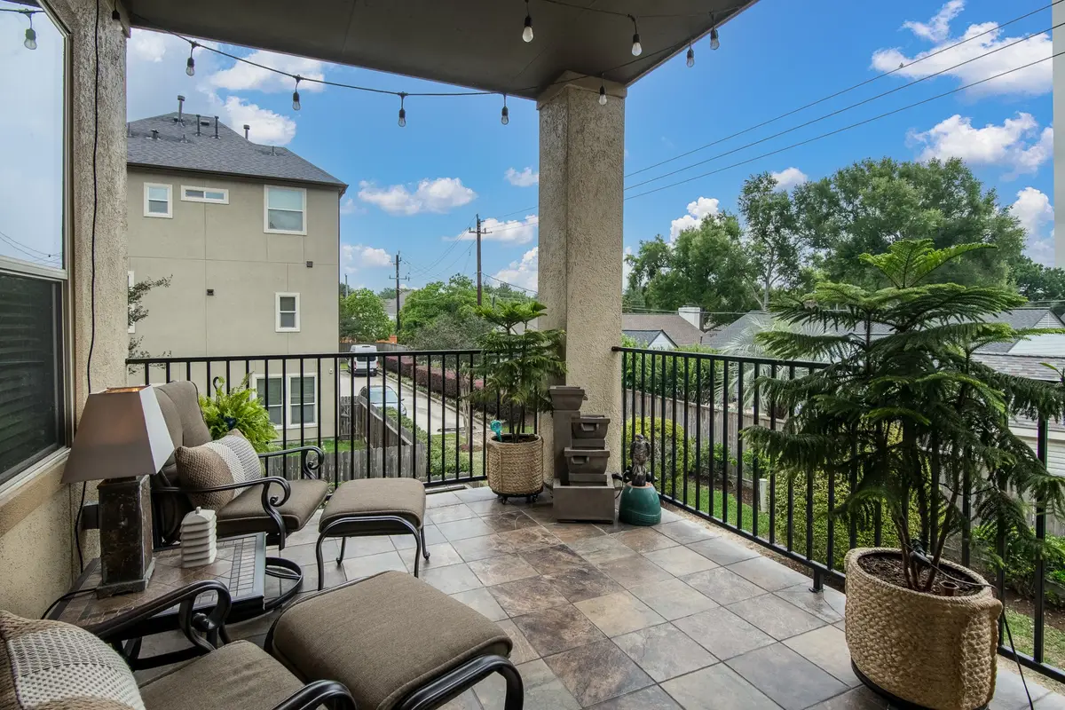 10602 Enclave Shadows Court, Houston, TX 77043 - #1