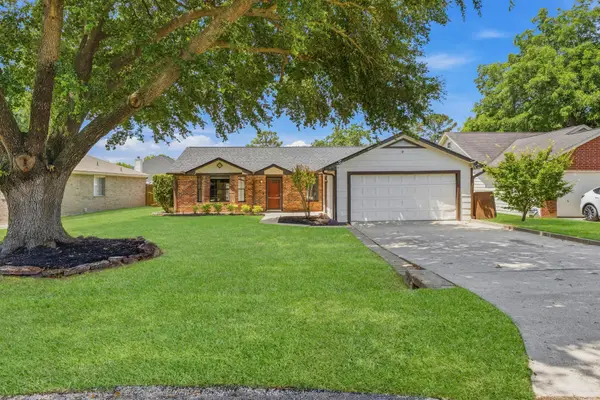 346 Fantasy Lane, Montgomery, TX 77356