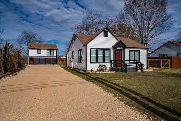 1413, 1415 Carroll Lane, La Grange, TX 78945